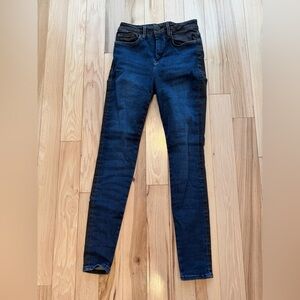 Frame Denim Le One Skinny Teller Jean Two-Tone Wash!